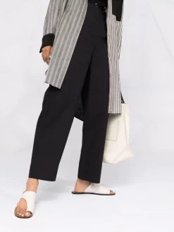 12 STOREEZ BLACK Pantalon à Coupe Courte Femme -12 STOREEZ Soldes Magasin 16757755 33256997 600