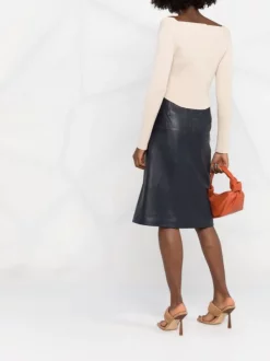 12 STOREEZ NAVY Jupe En Cuir à Fente Femme 9 12 STOREEZ NAVY Jupe En Cuir à Fente Femme -12 STOREEZ Soldes Magasin 17264395 11aff50c 5aba 4dbe 8a78 1de07db7645b 600