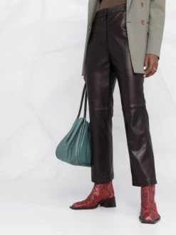 12 STOREEZ Pantalon Court En Cuir BLACK 10 12 STOREEZ Pantalon Court En Cuir BLACK -12 STOREEZ Soldes Magasin 17264397 3d00ee15 0c77 4c52 a6f1 9e29bf259fac 600