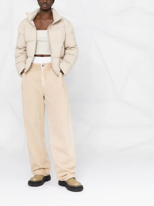 ( Nouvelle Collection ) 12 STOREEZ Doudoune à Coupe Légère LIGHT BEIGE 2 ( Nouvelle Collection ) 12 STOREEZ Doudoune à Coupe Légère LIGHT BEIGE – Image 2